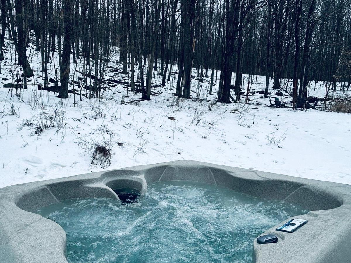 Cozy Cottage With Jacuzzi And Fire Pit And Reading Nook! Livingston Manor Eksteriør billede